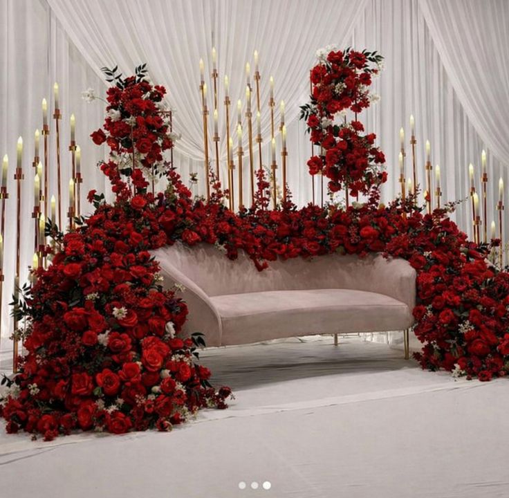 Eventoon wedding floral and balloon decor
